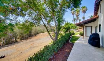 2450 Vista Lago Ter, Escondido, CA 92029