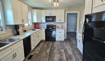 2002 Chouteau Ave, Baxter Springs, KS 66713