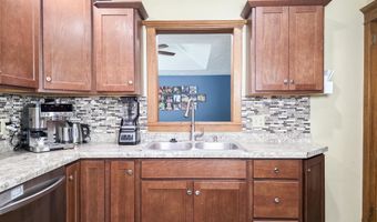 411 N 4th St, Battle Creek, NE 68715