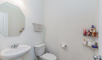 531 Alpine Dr, Algonquin, IL 60102
