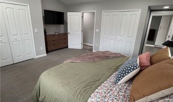 1301 N Main St, Amherst, OH 44001