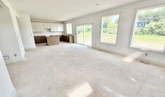 8345 Kettle Oak Dr SE, Alto, MI 49302