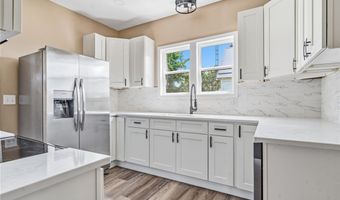 355 W High St, Alliance, OH 44601