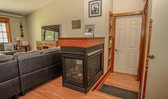 1712 Cranberry Ln NE, Alexandria, MN 56308