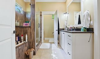 608 Cottage Ln, Benton, AR 72019