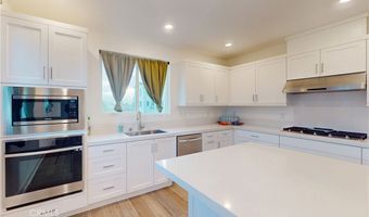 2750 W 182nd St 112, Torrance, CA 90504