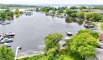 5393 Westport Rd, Madison, WI 53704