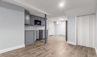 19 Lester St, Ansonia, CT 06401