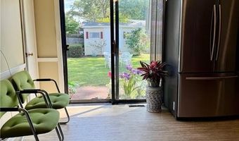 52 Kalmer Rd, Warwick, RI 02886