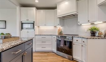 5908 Coldspring Ln, Bartlesville, OK 74006