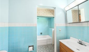 982 W Garfield Rd, Aurora, OH 44202