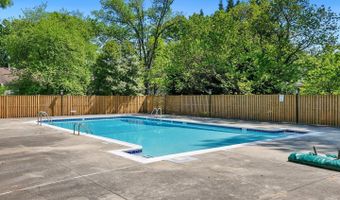 5210 POOKS HILL Rd #C-20, Bethesda, MD 20814