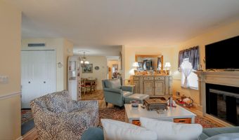 13 Sequoia Ct, Barnegat, NJ 08005