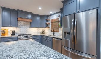 108 Briarwood Dr, Belton, SC 29627