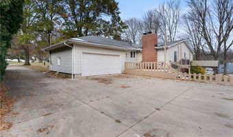 193 Fairway Dr, Akron, OH 44333