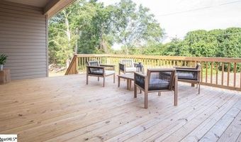606 Parkwood Dr, Anderson, SC 29625