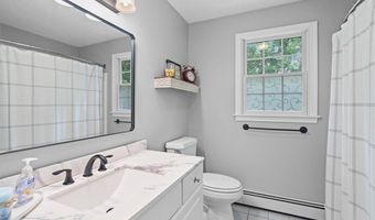 117 Mesa Dr, North Kingstown, RI 02852