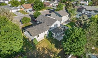 2375 Clover Ln, Blackfoot, ID 83221