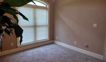 7720 E Worth Ave, Benton, AR 72019