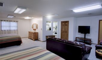 6760 260th Pl, Albia, IA 52531