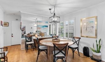 27556 Rondell St, Agoura Hills, CA 91301