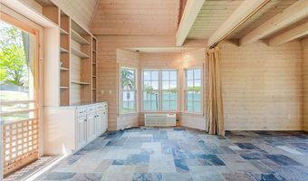 3 Manhattan, Alexandria Bay, NY 13607
