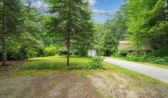8 Pine Acres Rd, Amherst, NH 03031