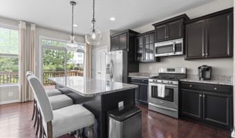 858 NANCY LYNN Ln, Arnold, MD 21012