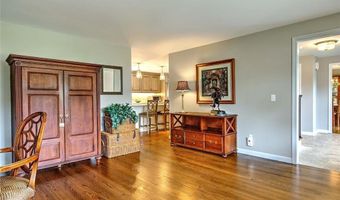 96 Windsong Rd, Cumberland, RI 02864