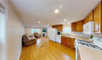 14 Krzak Rd, North Kingstown, RI 02852