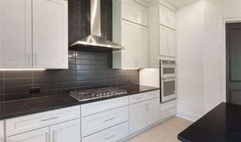 750 Garden Reserve Ln, Alpharetta, GA 30005