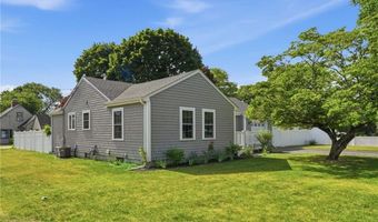 336 Dover Ave, East Providence, RI 02914