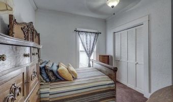1418 Cleveland Ave, Baxter Springs, KS 66713