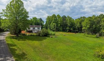 287 Merritt Ln, Altavista, VA 24517