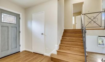 4503 TRAYMORE St, Bethesda, MD 20814