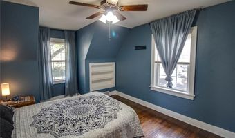 2430 Maxey St, Alton, IL 62002