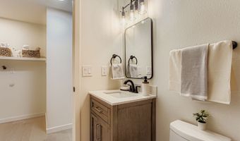 7650 SW ESCALON Pl, Beaverton, OR 97008