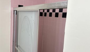 700 Broadway 5, Amityville, NY 11701