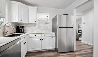185 Manville Hill Rd 109, Cumberland, RI 02864