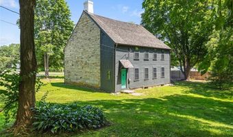 1147 Great Rd, Lincoln, RI 02865