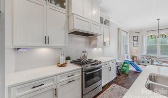 3430 Cosby Pl, Charlotte, NC 28205