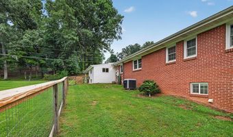 379 NE Morningside Ln, Abingdon, VA 24210