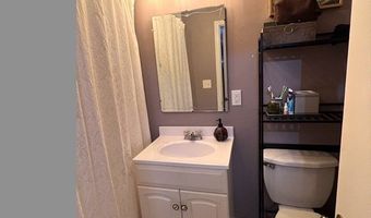 167 M 1F, Boston, MA 02127