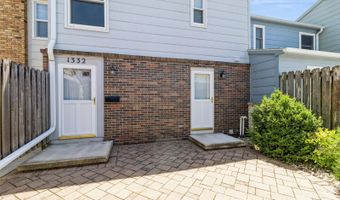 1332 Truman Pl, Ames, IA 50010
