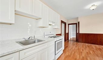 39 Ferncliff Ave, North Providence, RI 02911