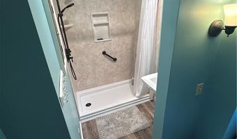 26 Perry St 1, Newport, RI 02840