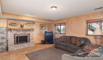 15825 Garden View Dr, Apple Valley, MN 55124