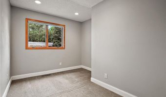 13820 Holyoke Path, Apple Valley, MN 55124
