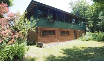 759 Young's Corners Rd, Amsterdam, NY 12010