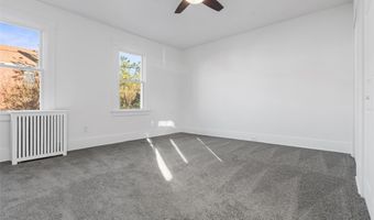 1019 Pine St, Ambridge, PA 15003